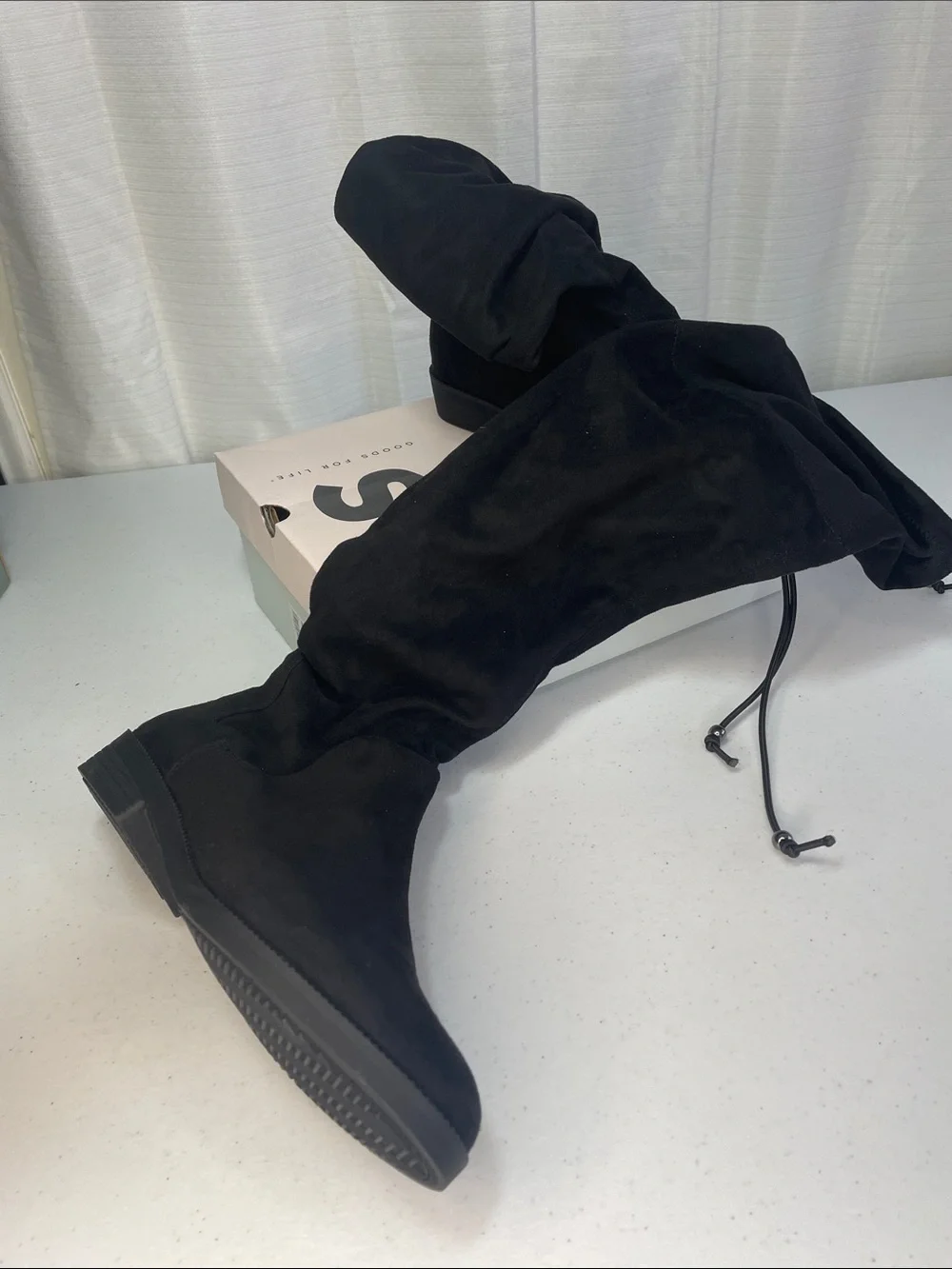 SO Black Over-the-Knee Suede Boots